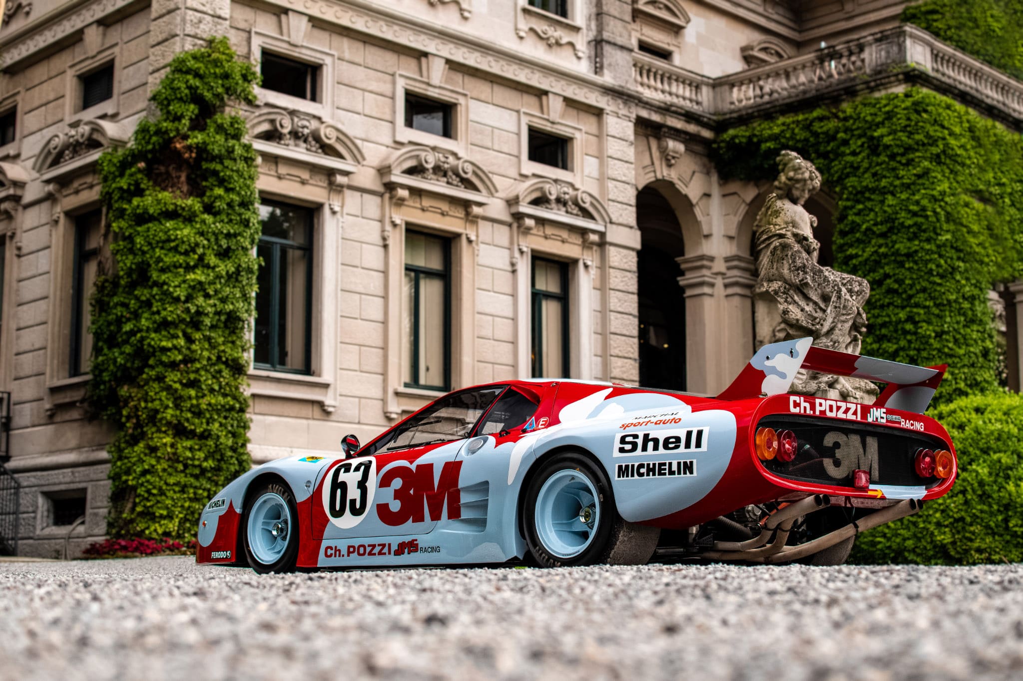 Racetrackstudio_Villa_Este_Girardo_Ferrari_512.jpg